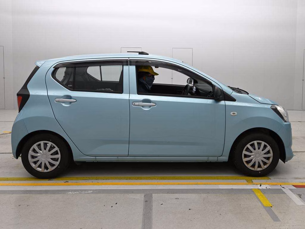 TOYOTA PIXIS EPOCH