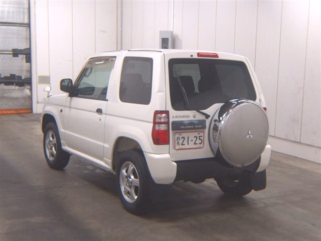 MITSUBISHI PAJERO MINI