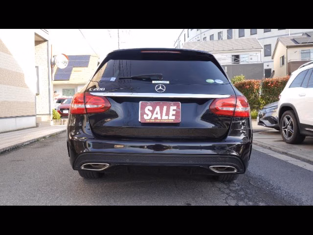 MERCEDES-BENZ C-CLASS