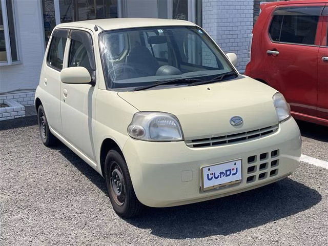 DAIHATSU ESSE