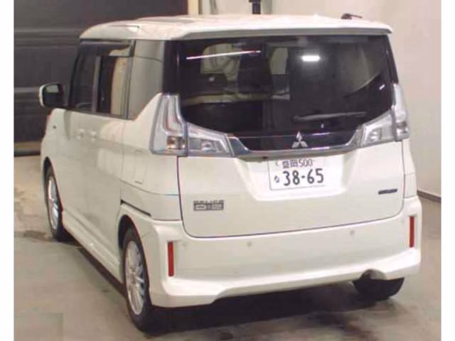 MITSUBISHI DELICA D:2