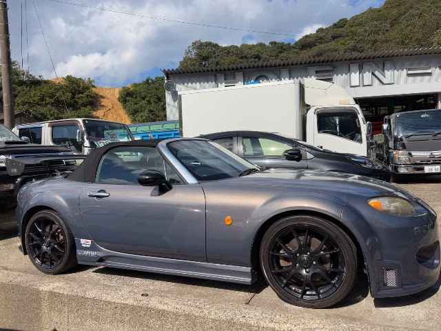 MAZDA ROADSTER