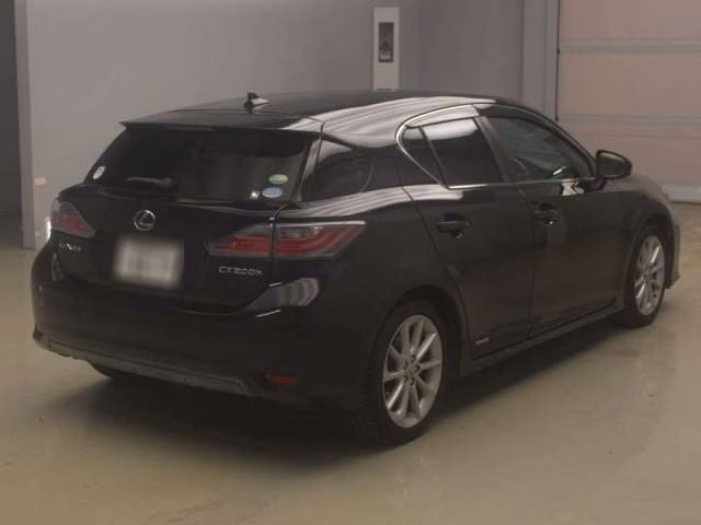 LEXUS CT200H