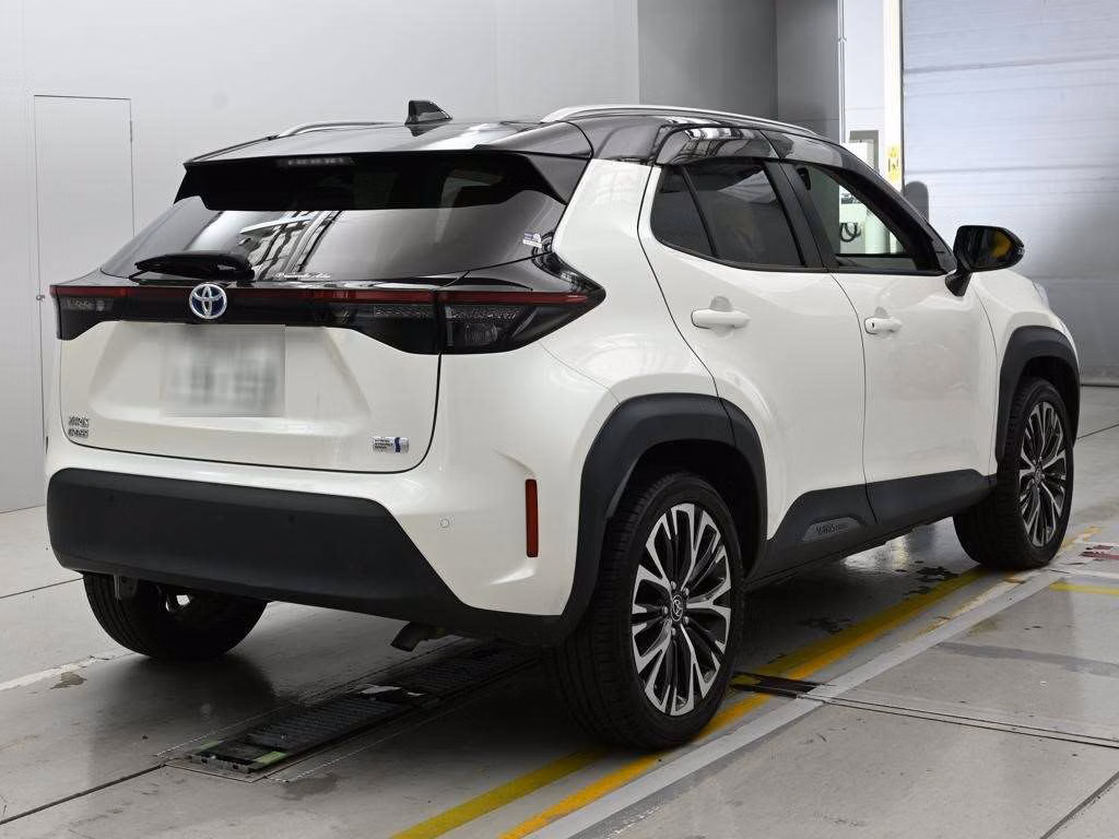 TOYOTA YARIS CROSS