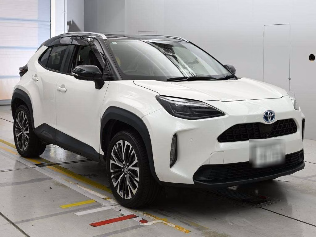 TOYOTA YARIS CROSS