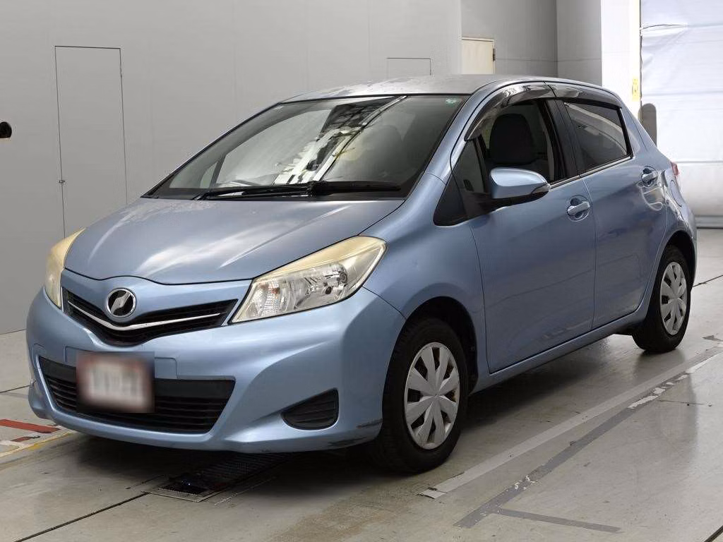 TOYOTA VITZ