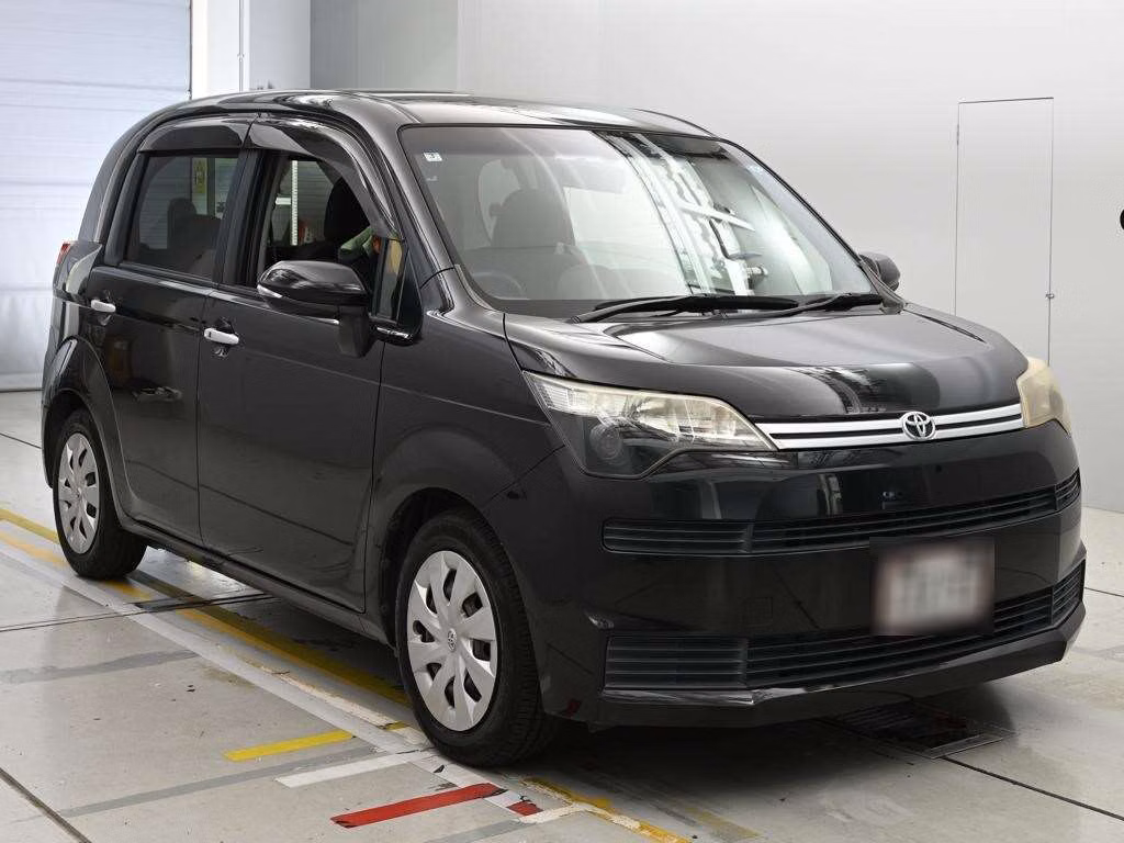 TOYOTA SPADE