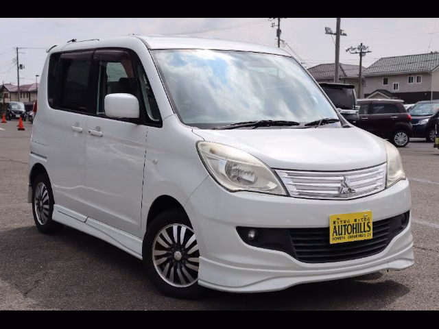 MITSUBISHI DELICA D:2