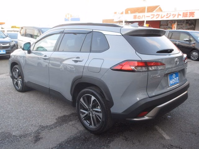 TOYOTA COROLLA CROSS
