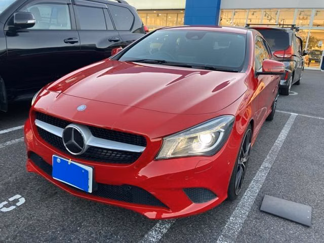 MERCEDES-BENZ CLA-CLASS