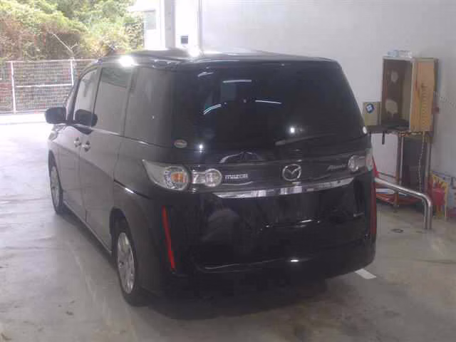 MAZDA BIANTE