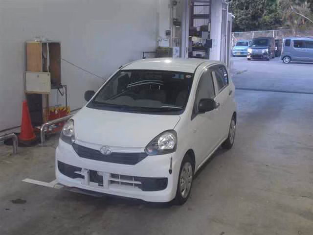 TOYOTA PIXIS EPOCH