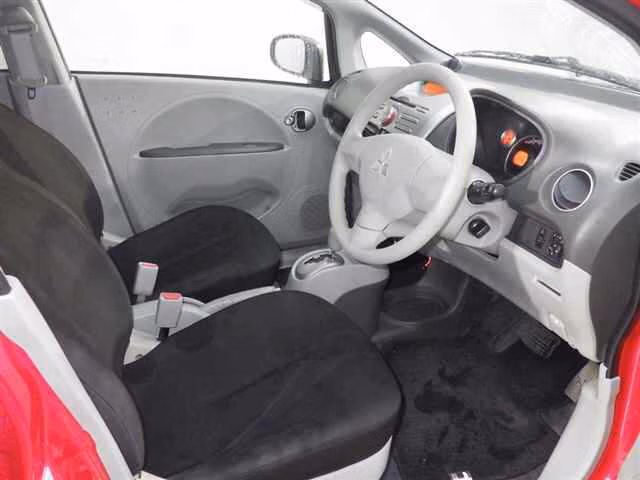 MITSUBISHI I