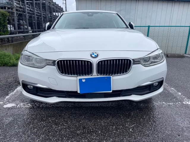 BMW 3-SERIES