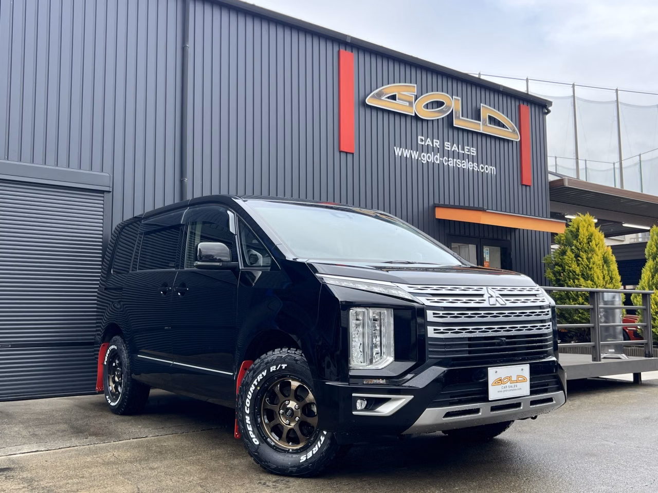 MITSUBISHI DELICA D:5
