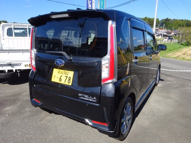 SUBARU STELLA
