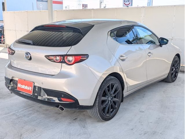 MAZDA MAZDA3