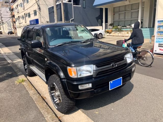 TOYOTA HILUX SURF