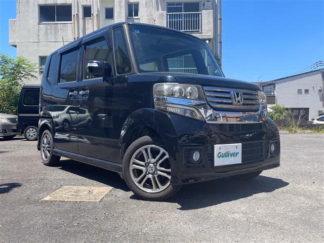 HONDA N-BOX
