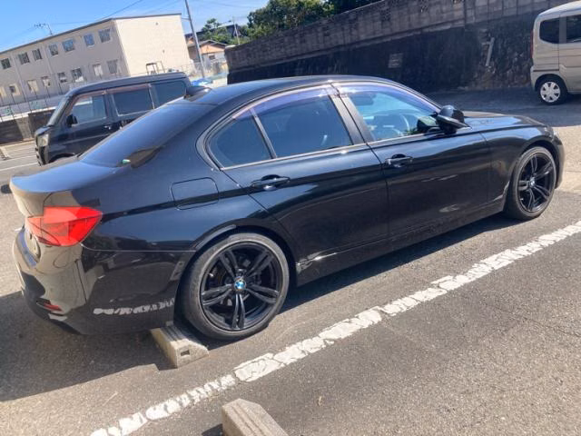 BMW 3-SERIES
