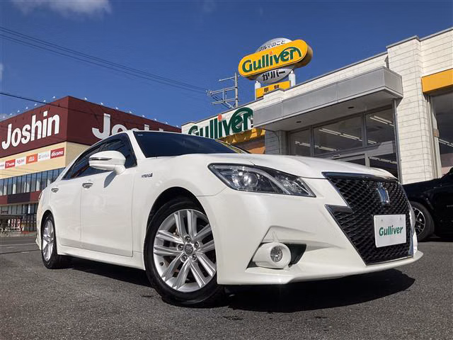 TOYOTA CROWN