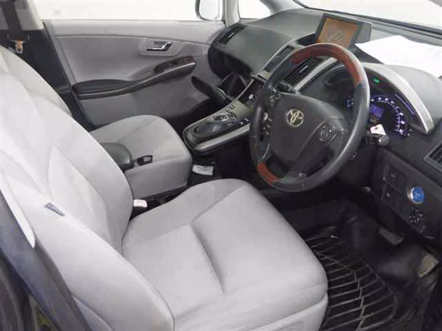 TOYOTA SAI