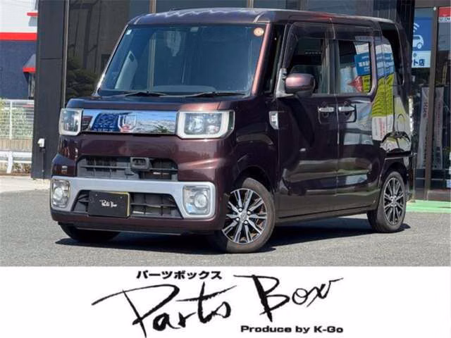 DAIHATSU WAKE