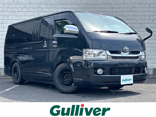 TOYOTA REGIUS ACE