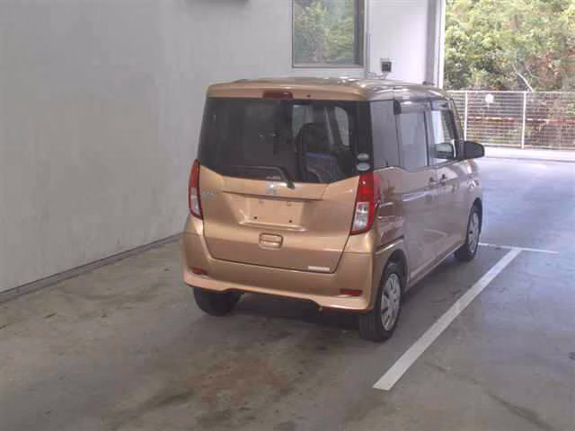 MITSUBISHI EK SPACE