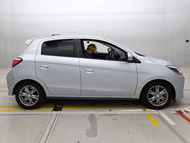 MITSUBISHI MIRAGE