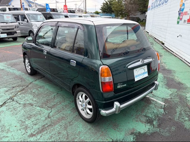 DAIHATSU MIRA GINO