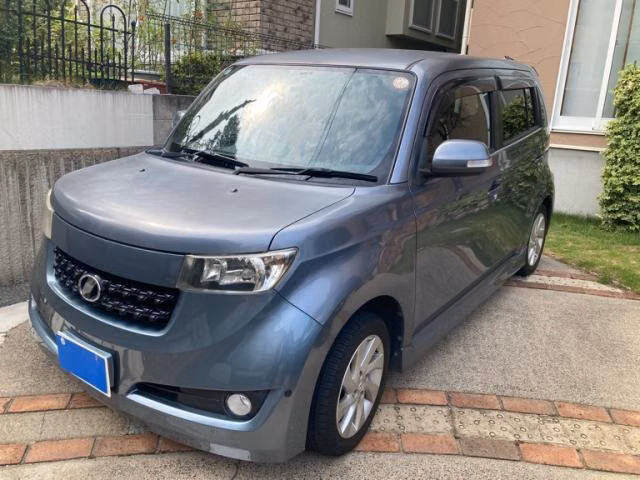 TOYOTA BB