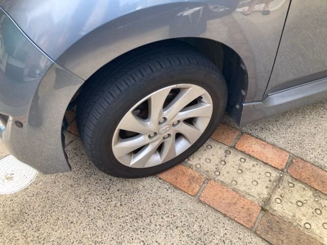 TOYOTA BB