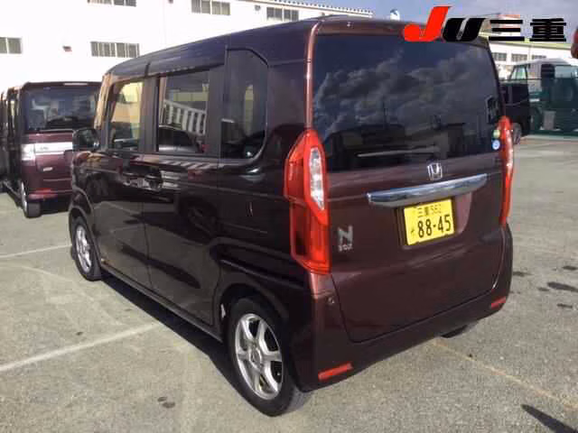 HONDA N-BOX