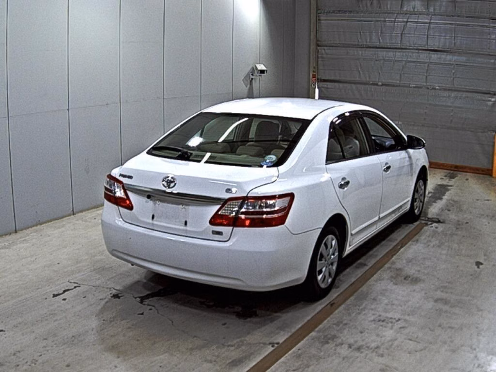 TOYOTA PREMIO
