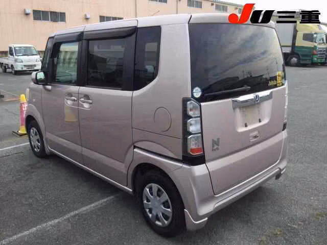 HONDA N-BOX