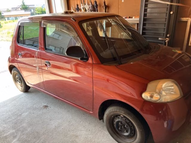 DAIHATSU ESSE