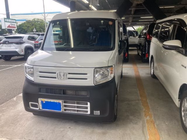 HONDA N-VAN