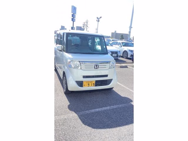 HONDA N-BOX