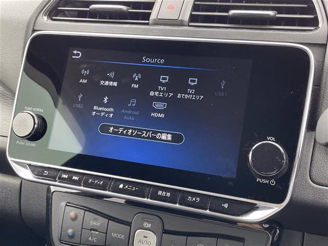 NISSAN LEAF