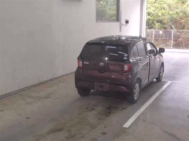 TOYOTA PIXIS EPOCH