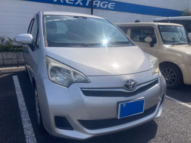 TOYOTA RACTIS