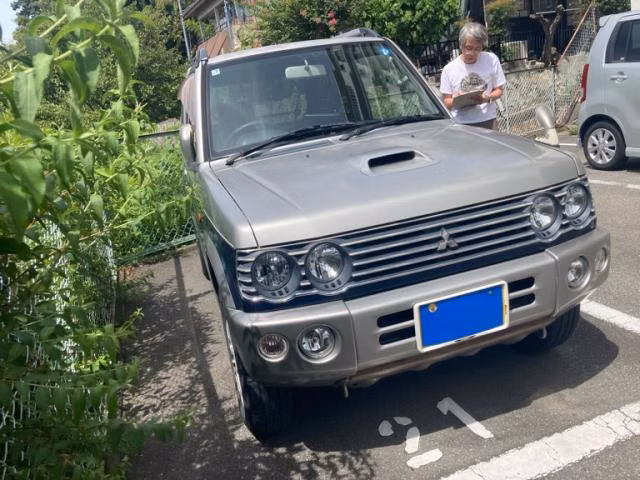 MITSUBISHI PAJERO MINI