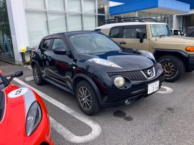 NISSAN JUKE