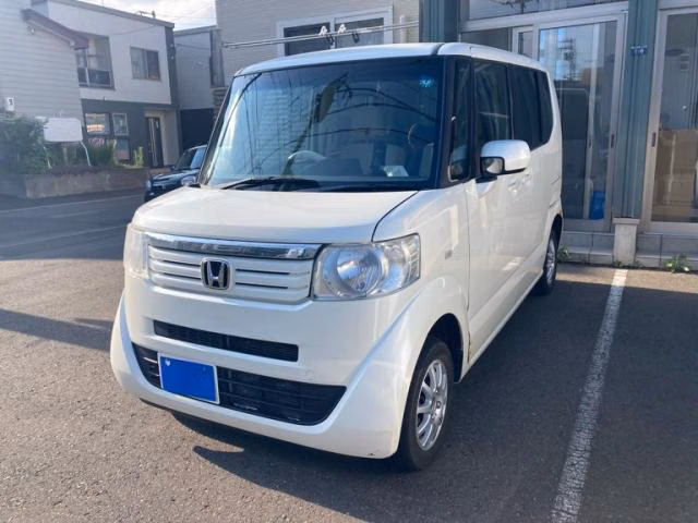 HONDA N-BOX