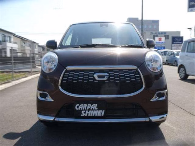 DAIHATSU CAST