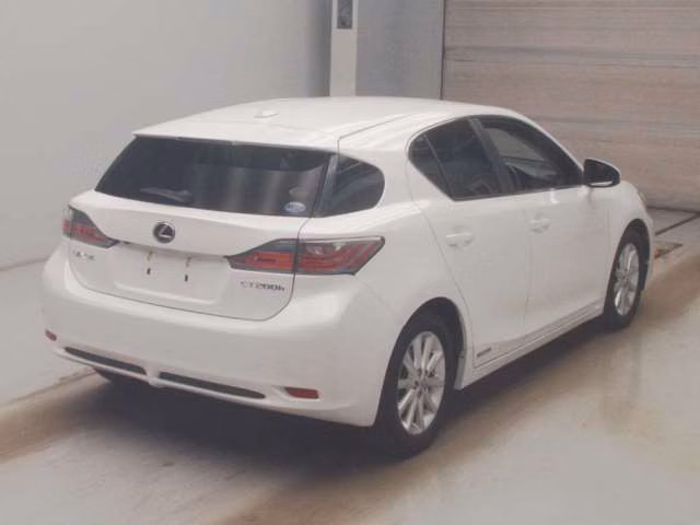 LEXUS CT200H