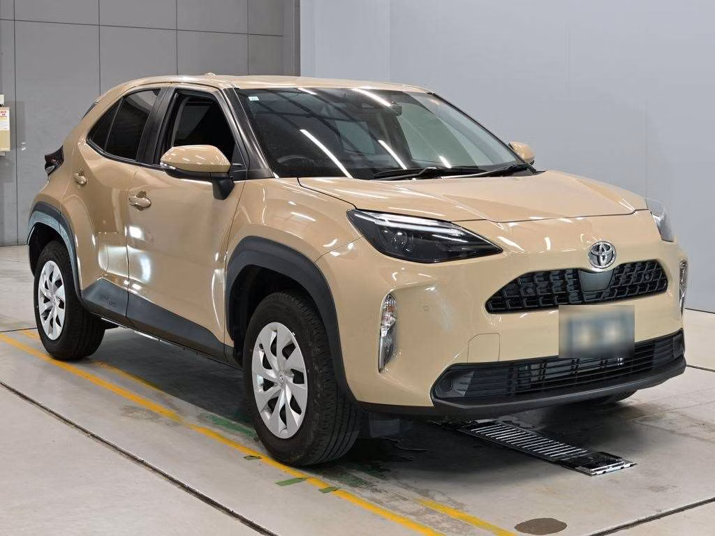 TOYOTA YARIS CROSS