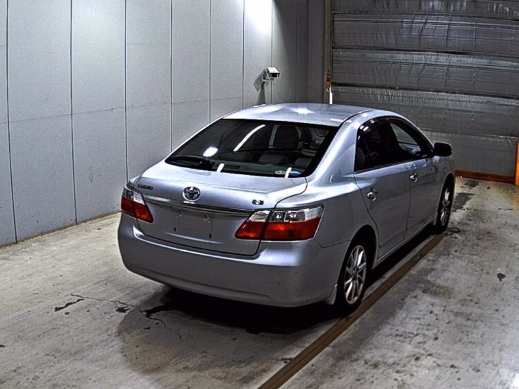TOYOTA PREMIO