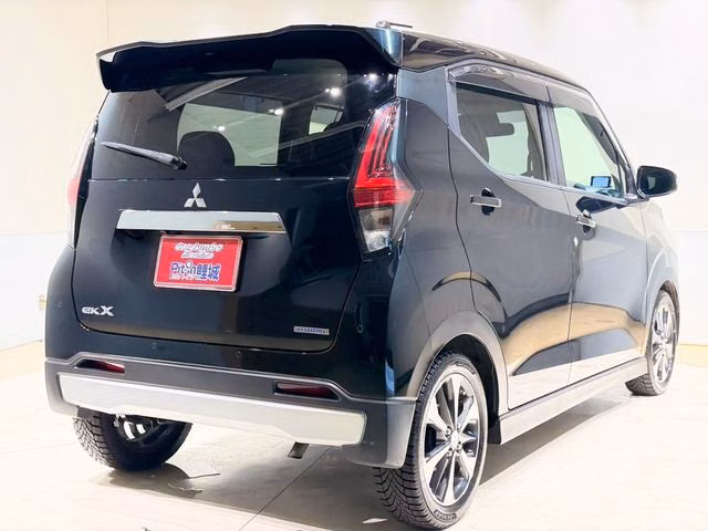 MITSUBISHI EK X